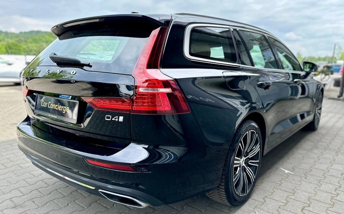 Volvo V60 cena 99900 przebieg: 159550, rok produkcji 2018 z Człuchów małe 631